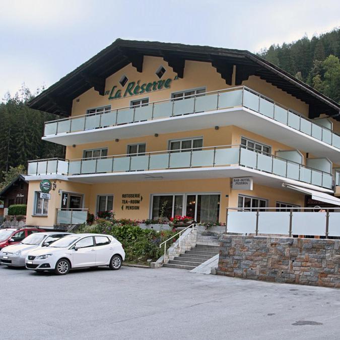 Hotel La Reserve Sankt Niklaus Luaran gambar